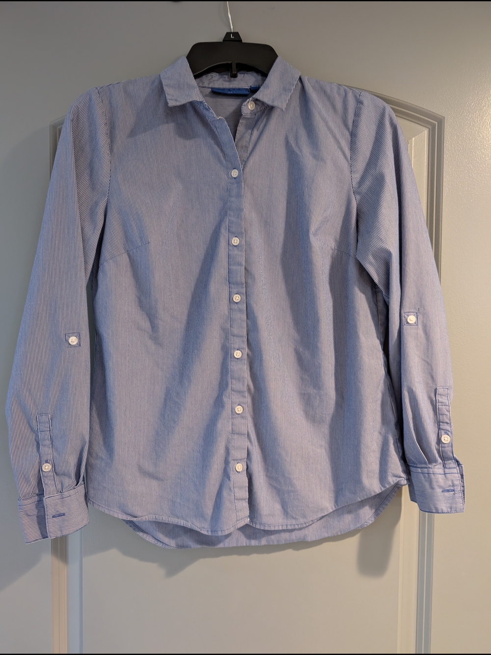 Apt. 9 Light Blue Striped Women's Button-Down Shirt